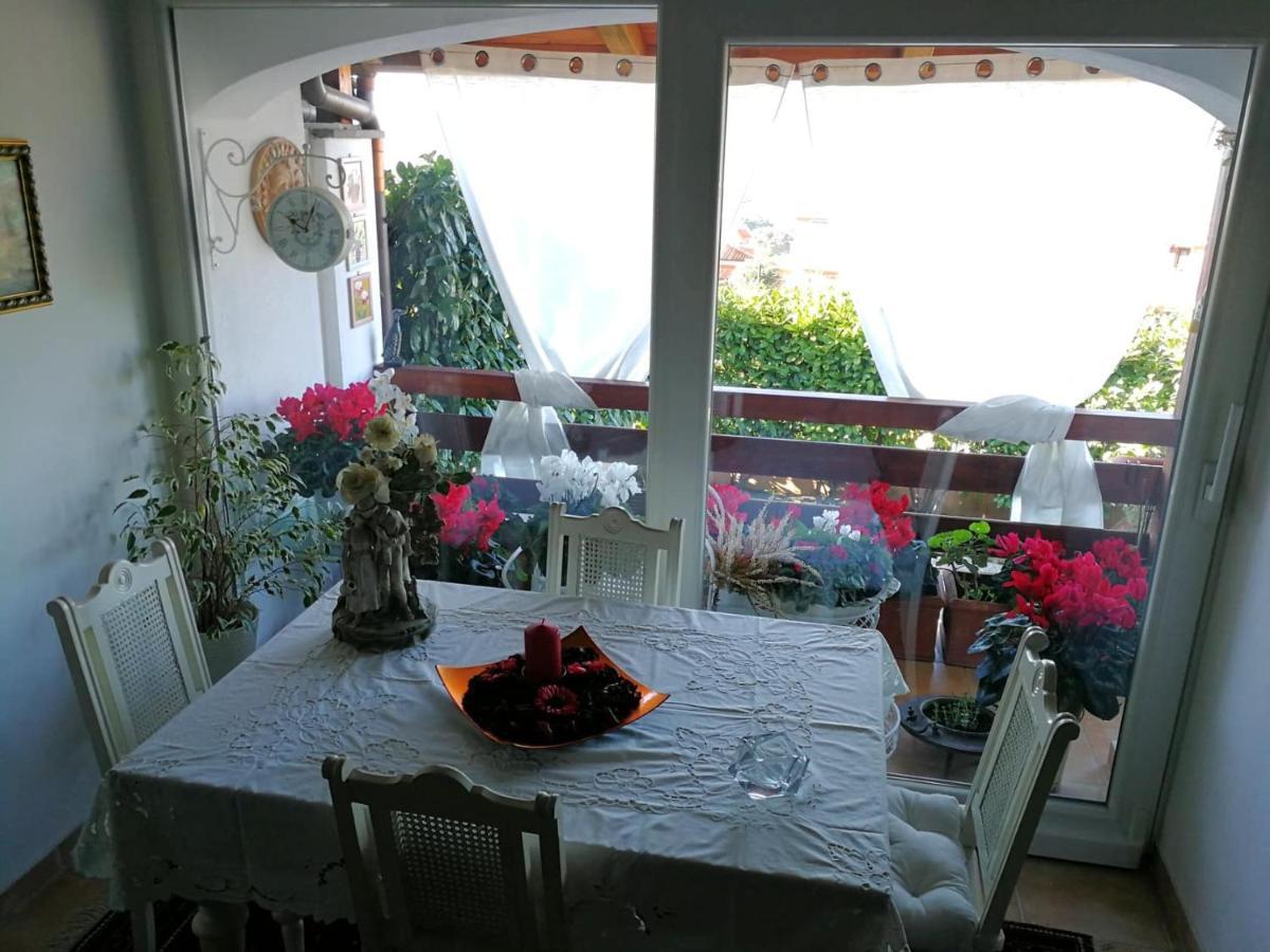 Casa Di Amici Panzió Campagnano Di Roma Kültér fotó